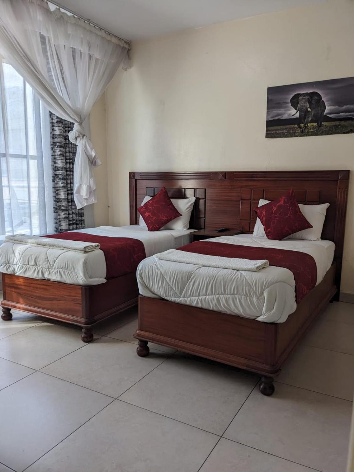 Epitome Times Hotel ไนโรบี ภายนอก รูปภาพ
